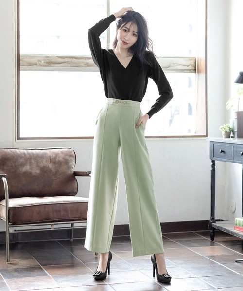 Julia Boutique（ジュリアブティック）の「ビット付きセンターシームストレートパンツ/21508（その他パンツ・レディース・ブラック/ベージュ/ライトベージュ/グリーン系・ONE）」の9枚目の写真