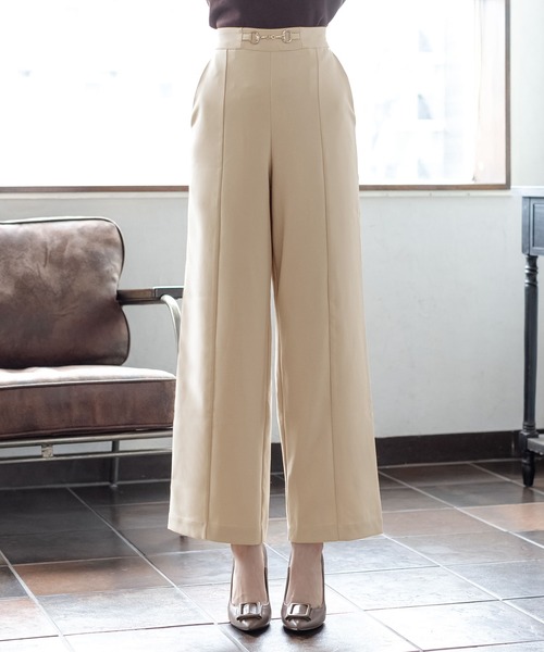 Julia Boutique（ジュリアブティック）の「ビット付きセンターシームストレートパンツ/21508（その他パンツ・レディース・ブラック/ベージュ/ライトベージュ/グリーン系・ONE）」の16枚目の写真