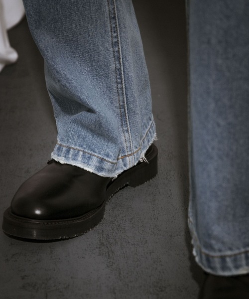 URBAN RESEARCH（アーバンリサーチ）の「URBAN RESEARCH iD　WIDE FIT DENIM（デニムパンツ・メンズ・ブラック/インディゴブルー・MEDIUM/LARGE）」の3枚目の写真