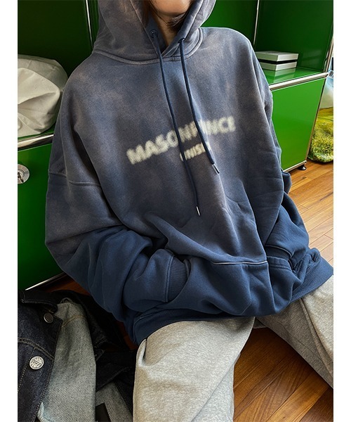 MASONPRINCE（メイソンプリンス）の「オーバーサイズヴィンテージ加工フロントロゴパーカー WY6045 【MASONPRINCE】（パーカー・メンズ・ブラック/ブルー/マスタード・L/S/M）」の3枚目の写真