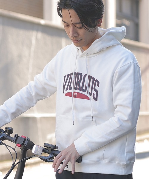 UNION STATION（ユニオンステーション）の「カレッジロゴプリントパーカー（パーカー・メンズ・ホワイト/ネイビー/チャコール・LL/M/L）」の9枚目の写真