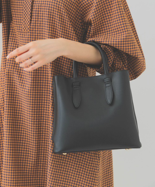 RODE SKO（ロデスコ）の「2WAYボックス型トートバッグ（トートバッグ・レディース・ブラック/ボルドー/モカ/グリーン系その他/アイボリー/キャメル/グレー/イエロー系その他・ONE）」の9枚目の写真