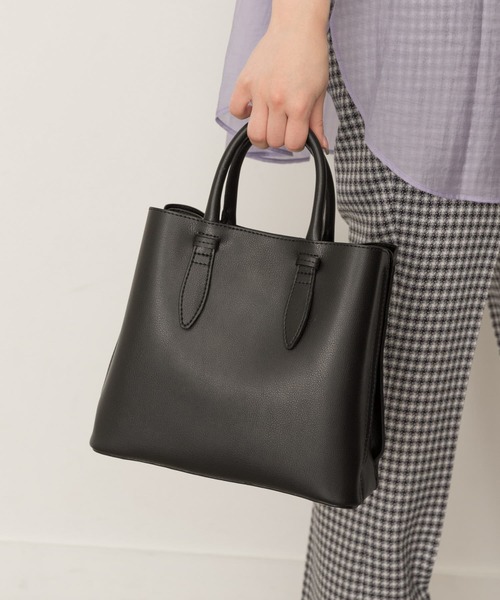 RODE SKO（ロデスコ）の「2WAYボックス型トートバッグ（トートバッグ・レディース・ブラック/ボルドー/モカ/グリーン系その他/アイボリー/キャメル/グレー/イエロー系その他・ONE）」の14枚目の写真