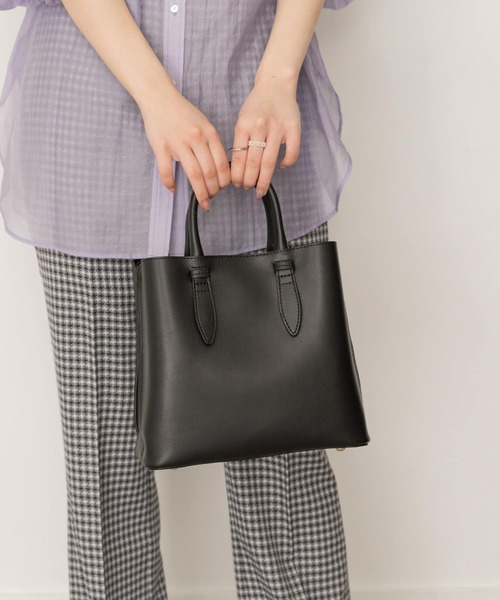 RODE SKO（ロデスコ）の「2WAYボックス型トートバッグ（トートバッグ・レディース・ブラック/ボルドー/モカ/グリーン系その他/アイボリー/キャメル/グレー/イエロー系その他・ONE）」の15枚目の写真