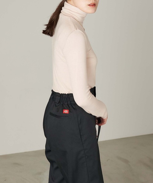 Chaco closet(チャコ クローゼット)の「強撚テンセルタートルネックカットソー(Tシャツ/カットソー・レディース・ホワイト/ブラウン/ブラック/グレー/ベージュ/オレンジ・FREE)」の9枚目の写真