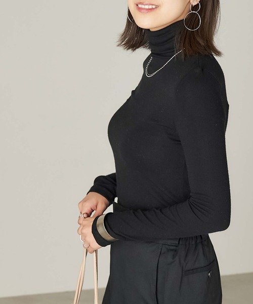 Chaco closet(チャコ クローゼット)の「強撚テンセルタートルネックカットソー(Tシャツ/カットソー・レディース・ホワイト/ブラウン/ブラック/グレー/ベージュ/オレンジ・FREE)」の13枚目の写真