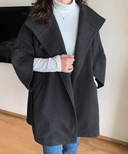 Diosfront（ディオスフロント）の「フェイクウールタートルポンチョ