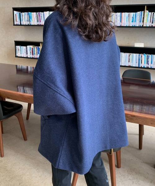 Diosfront（ディオスフロント）の「フェイクウールタートルポンチョ