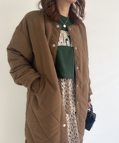 archives（アルシーヴ）の「中綿キルトパイピングロングコート（その他アウター・レディース・ベージュ/ブラウン/アイボリー・MEDIUM）」の13枚目の写真