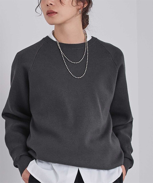 UR'S（ユアーズ）の「【ベストセラー/26SS/新色追加】スウェットライクニット（ニット/セーター・レディース・ホワイト/ベージュ/ブルー/ネイビー/ブラック/グリーン/ライトグリーン/ピンク/ライトグレー/ホワイト系その他/ホワイト×ブラック/ブルー系その他/杢グレー/グリーン系その他/レッド/チャコール/ライトブルー/キャメル/ベージュ系その他/グレー・S/M/L/MP）」の9枚目の写真