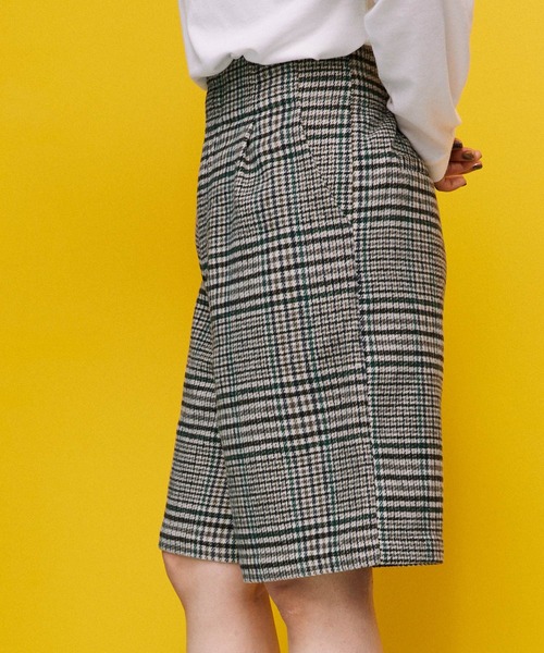 byYOUANCE（バイユアンス）の「タックハーフパンツ（その他パンツ・レディース・ブラック系その他/ベージュ系その他2/ブラック系その他2・SMALL/MEDIUM）」の13枚目の写真