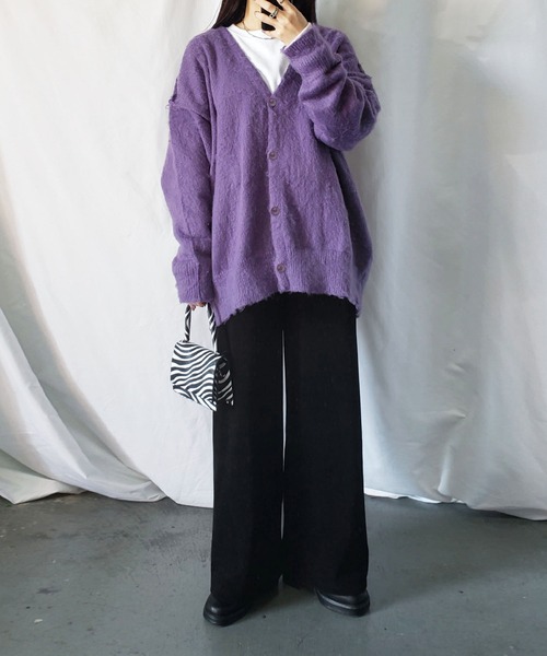 me+em select(ミームセレクト)の「※※【 新色追加!/7色展開 】モヘアライクルーズVネックニットカーディガン(カーディガン/ボレロ・レディース・ブラック/パープル/イエロー/ブルー/グレー/アイボリー/ピンク・FREE)」の12枚目の写真