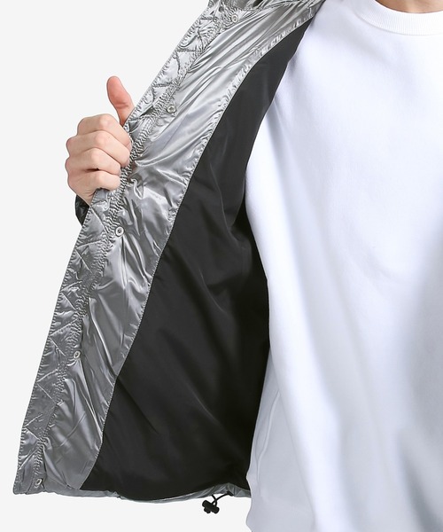 tommy jeans（トミー ジーンズ）の「Metallic Capsule Colour-Blocked Padded Puffer Jacket（ダウンジャケット/コート・メンズ・グレー・SMALL/MEDIUM/LARGE/X-LARGE）」の9枚目の写真