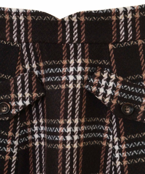 31 Sons de mode(トランテアン ソン ドゥ モード)の「フラップ付きセミフレアチェックスカート(スカート・レディース・ブラック/レッド/ダークブラウン・36/38)」の7枚目の写真