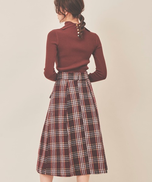 31 Sons de mode(トランテアン ソン ドゥ モード)の「フラップ付きセミフレアチェックスカート(スカート・レディース・ブラック/レッド/ダークブラウン・36/38)」の18枚目の写真