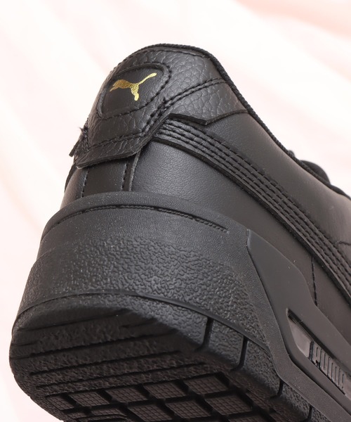 PUMA(プーマ)の「PUMA CALI DREAM LTH WNS / プーマ カリ ドリーム レザー ウィメンズ(スニーカー・レディース・ブラック/ホワイト系その他2/ブラック系その他/ホワイト/ホワイト系その他/ピンク・24.0cm/25.0cm/23.5cm/23.0cm/24.5cm/22.5cm)」の19枚目の写真