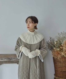 m.soeur（エムスール）の「ケーブルニットの手編みケープ（付け襟