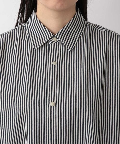 yuw（ユウ）の「デニムチュニックシャツワンピース　263623（シャツワンピース・レディース・ネイビー/ブルー系その他・FREE）」の11枚目の写真