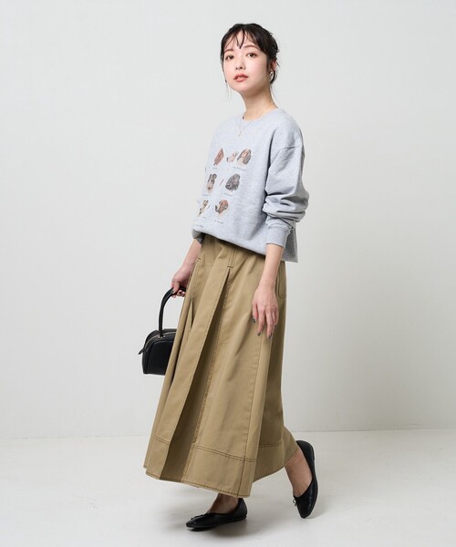 FREAK'S STORE(フリークスストア)の「9dogs Art Sweat Shirt/ドッグプリントスウェット(犬スウェット)(スウェット・レディース・ホワイト/グレー・フリ-)」の5枚目の写真