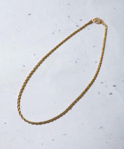 SPINNS（スピンズ）の「チェーンネックレス/スパイラル（ネックレス・メンズ・シルバー/ゴールド・60cm）」の2枚目の写真