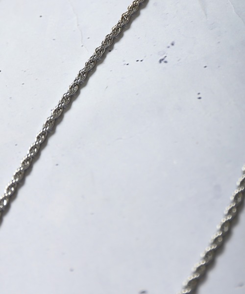 SPINNS（スピンズ）の「チェーンネックレス/スパイラル（ネックレス・メンズ・シルバー/ゴールド・60cm）」の5枚目の写真