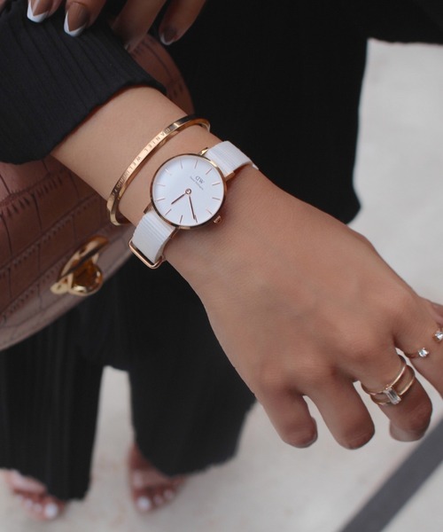 Daniel Wellington(ダニエルウェリントン)の「PETITE DOVER 時計ベルト(アナログ腕時計・レディース・ゴールド・32mm/28mm)」の5枚目の写真