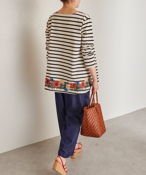 BEARDSLEY（ビアズリー）の「裾花刺繍カットソー（Tシャツ/カットソー・レディース・ホワイト/ブラック・FREE）」の22枚目の写真