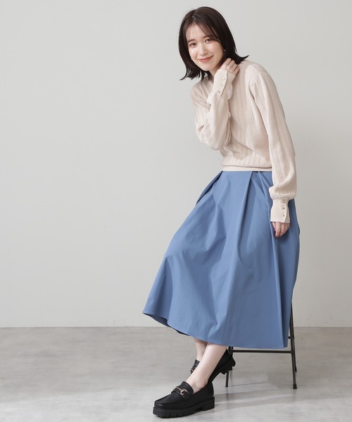 N.(N. Natural Beauty Basic)(エヌエヌナチュラルビューティーベーシック)の「◆リブボタン柄編みニット(ニット/セーター・レディース・ベージュ/ネイビー/ブルーグリーン・MEDIUM)」の4枚目の写真