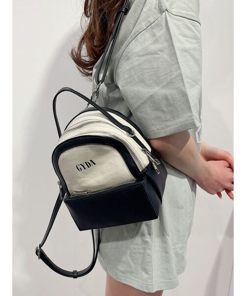 GYDA（ジェイダ）の「4WAY mix materialミニリュック（バックパック/リュック・レディース・ブラック/その他1・FREE）」の2枚目の写真