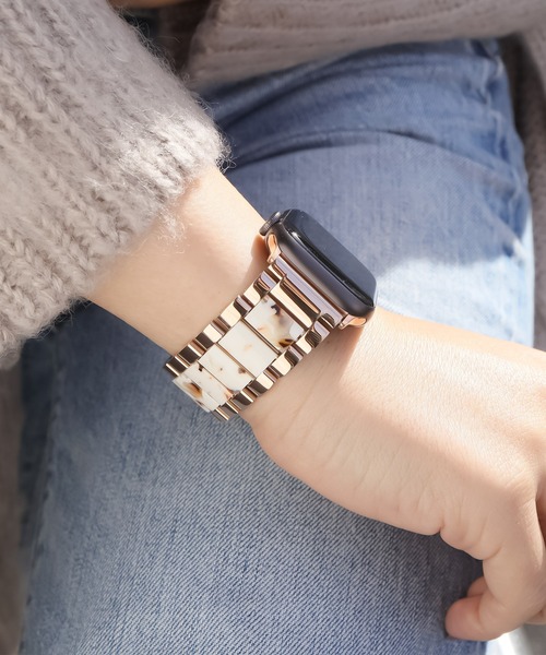 Urban Coral(アーバンコーラル)の「Apple Watch Band / アップルウォッチ バンド ステンレス×マーブルキャンディー / Urban Coral(デジタル腕時計・レディース・ブラウン系その他/ホワイト系その他/ネイビー/ピンク系その他/ホワイト系その他2/ネイビー系2/ピンク系その他2/ブラウン系その他2・40mm/44mm)」の2枚目の写真