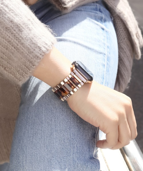 Urban Coral(アーバンコーラル)の「Apple Watch Band / アップルウォッチ バンド ステンレス×マーブルキャンディー / Urban Coral(デジタル腕時計・レディース・ブラウン系その他/ホワイト系その他/ネイビー/ピンク系その他/ホワイト系その他2/ネイビー系2/ピンク系その他2/ブラウン系その他2・40mm/44mm)」の3枚目の写真