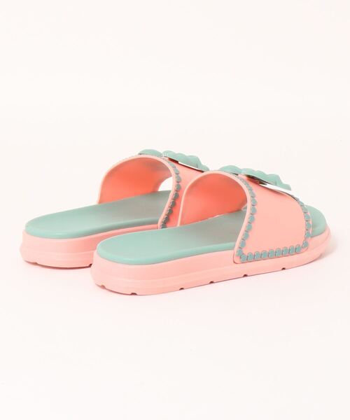 Fun & Daily（ファンアンドデイリー）の「PVCカラーリボンイージーサンダル（サンダル・レディース・ピンク/イエロー/グリーン/オレンジ・SMALL/MEDIUM）」の5枚目の写真