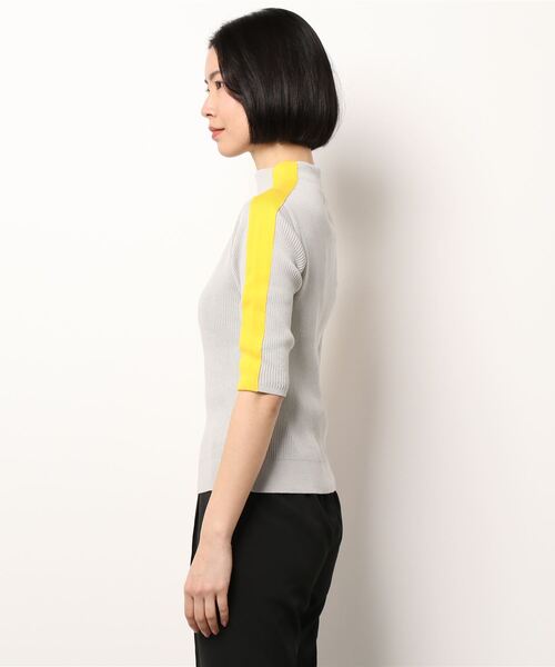 Lui's（ルイス）の「スリーブ配色ラインニット（ニット/セーター・レディース・グレー/ブラック/アイボリー・FREE）」の8枚目の写真