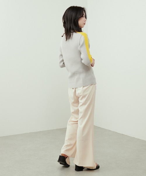 Lui's（ルイス）の「スリーブ配色ラインニット（ニット/セーター・レディース・グレー/ブラック/アイボリー・FREE）」の6枚目の写真