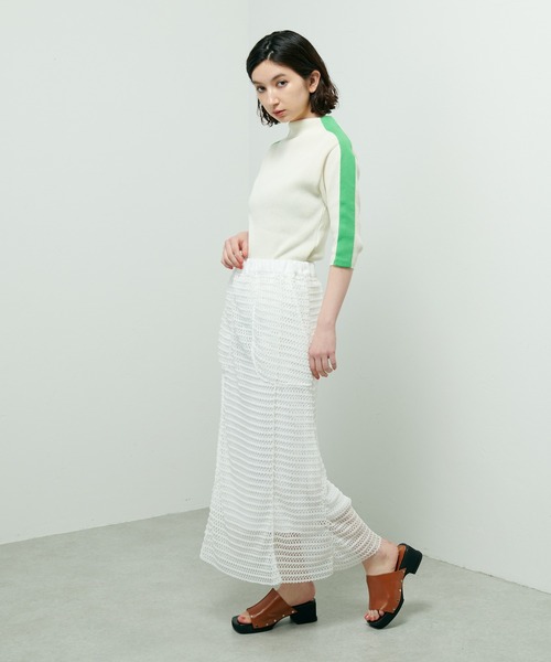 Lui's（ルイス）の「スリーブ配色ラインニット（ニット/セーター・レディース・グレー/ブラック/アイボリー・FREE）」の16枚目の写真