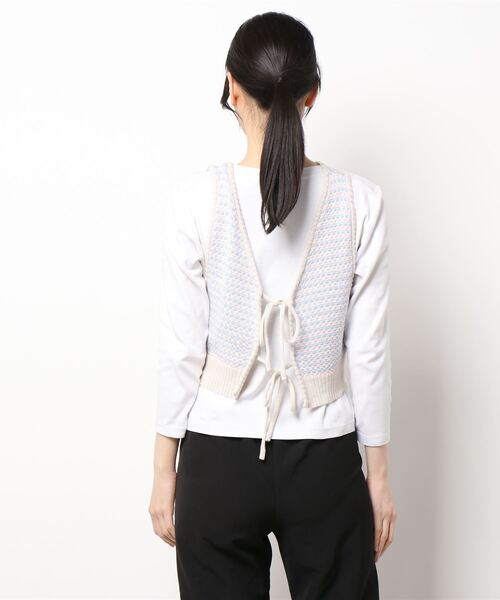 ehka sopo(エヘカソポ)の「柄編み前後着ニットビスチェ(ニット/セーター・レディース・ブラック/ベージュ/サックスブルー/グリーン・フリ-)」の10枚目の写真