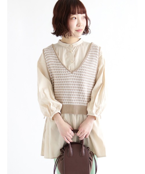 ehka sopo(エヘカソポ)の「柄編み前後着ニットビスチェ(ニット/セーター・レディース・ブラック/ベージュ/サックスブルー/グリーン・フリ-)」の3枚目の写真