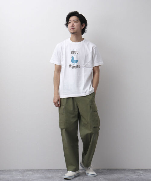 BARNS OUTFITTERS(バーンズアウトフィッターズ)の「【BARNS OUTFITTERS】別注 吊り編みTシャツ GOOD MORNING ニワトリ(Tシャツ/カットソー・メンズ・ベージュ/レッド/ホワイト・LARGE/SMALL/X-LARGE/MEDIUM)」の13枚目の写真