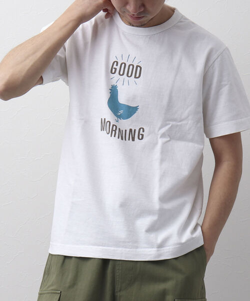 BARNS OUTFITTERS(バーンズアウトフィッターズ)の「【BARNS OUTFITTERS】別注 吊り編みTシャツ GOOD MORNING ニワトリ(Tシャツ/カットソー・メンズ・ベージュ/レッド/ホワイト・LARGE/SMALL/X-LARGE/MEDIUM)」の15枚目の写真