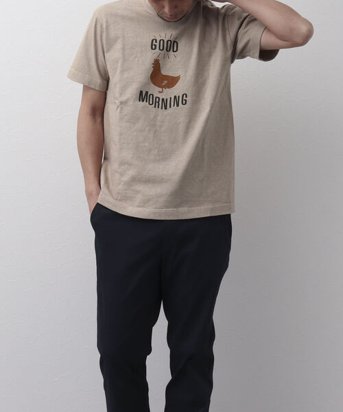 BARNS OUTFITTERS(バーンズアウトフィッターズ)の「【BARNS OUTFITTERS】別注 吊り編みTシャツ GOOD MORNING ニワトリ(Tシャツ/カットソー・メンズ・ベージュ/レッド/ホワイト・LARGE/SMALL/X-LARGE/MEDIUM)」の19枚目の写真