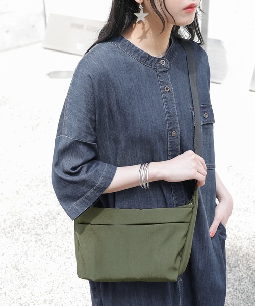 osharewalker（オシャレウォーカー）の「『ウォッシャブルショルダーバッグ』（ショルダーバッグ・レディース・カーキ/グレー/ブラック・FREE）」の9枚目の写真