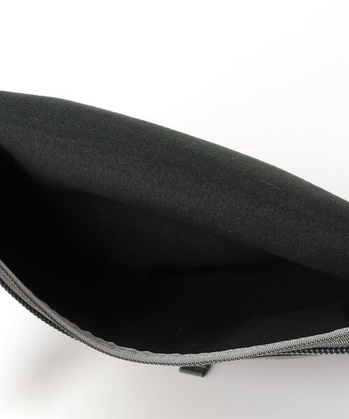 BRIEFING(ブリーフィング)の「【ブリーフィング】FREIGHTER 13 LAPTOP CASE/フレイター13ラップトップケース(PC・タブレットケース・メンズ・ブラック/グレー/オリーブ・FREE)」の17枚目の写真