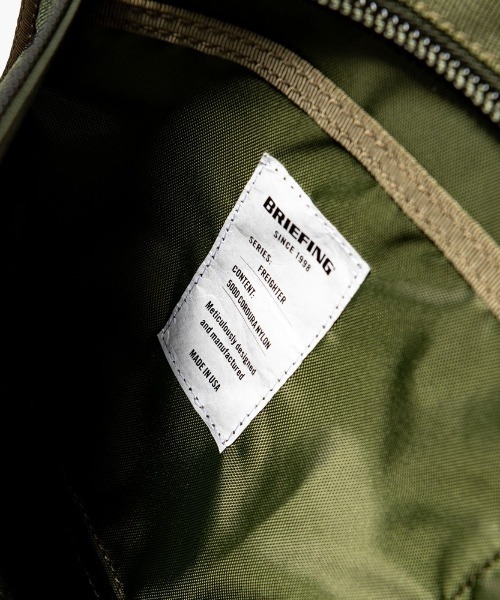 BRIEFING(ブリーフィング)の「【ブリーフィング】FREIGHTER 13 LAPTOP CASE/フレイター13ラップトップケース(PC・タブレットケース・メンズ・ブラック/グレー/オリーブ・FREE)」の8枚目の写真