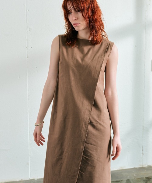 ECRIRE（エクリール）の「【haushinkaコラボ】リネンライク２WAYロングワンピース（ワンピース・レディース・ブラック/ブラウン/ベージュ/ライトグリーン・M/L）」の14枚目の写真