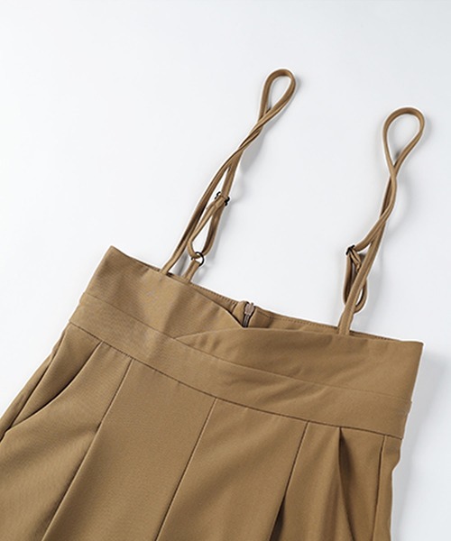 Grandeir（グランディール）の「ハイウエストサロペットパンツ（サロペット/オーバーオール・レディース・ブラック/モカ・M）」の19枚目の写真