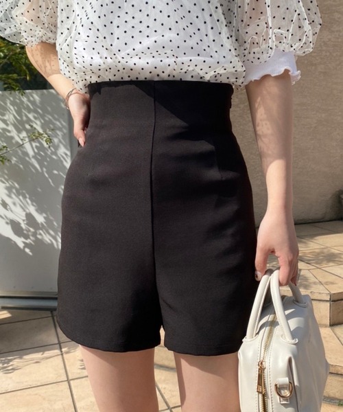 one after another NICE CLAUP(ワンアフターアナザーナイスクラップ)の「スタイルアップショートパンツ(その他パンツ・レディース・ブラック/オフホワイト/オレンジ・FREE)」の21枚目の写真
