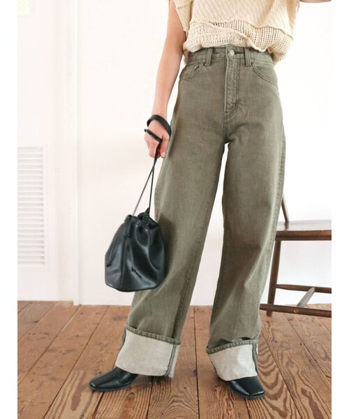 Ungrid（アングリッド）の「ハイウエストロールアップストレートデニム（デニムパンツ・レディース・ブラウン/カーキ/ブルー・24inch/25inch/26inch）」の6枚目の写真