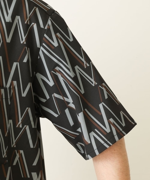 a.v.v（アーヴェヴェ）の「幾何学柄プリントオープンカラーシャツ（シャツ/ブラウス・メンズ・ネイビー/ブラック・46/48/50）」の17枚目の写真