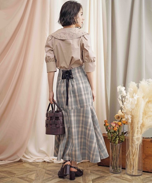 NOELA（ノエラ）の「フレアヘムハイウエストチェックスカート（スカート・レディース・ベージュ/グリーン/ボルドー・S/M）」の16枚目の写真