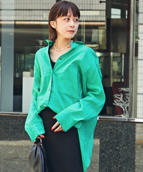 ROSE BUD(ローズバッド)の「オーバーサイズカラーシャツ(シャツ/ブラウス・レディース・ホワイト/ブラック/ピンク/グリーン・FREE)」の1枚目の写真